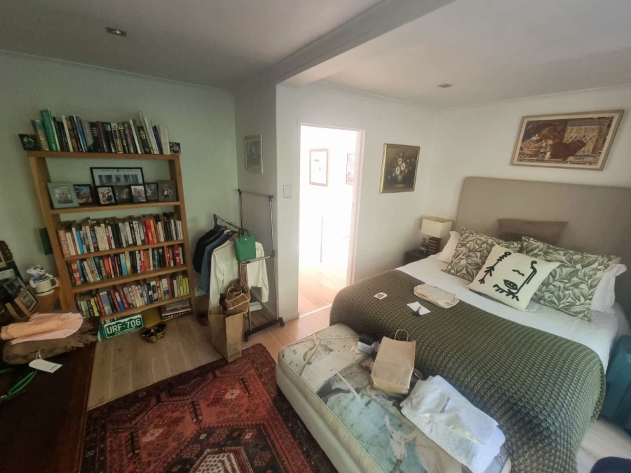 To Let 2 Bedroom Property for Rent in Green Point Western Cape